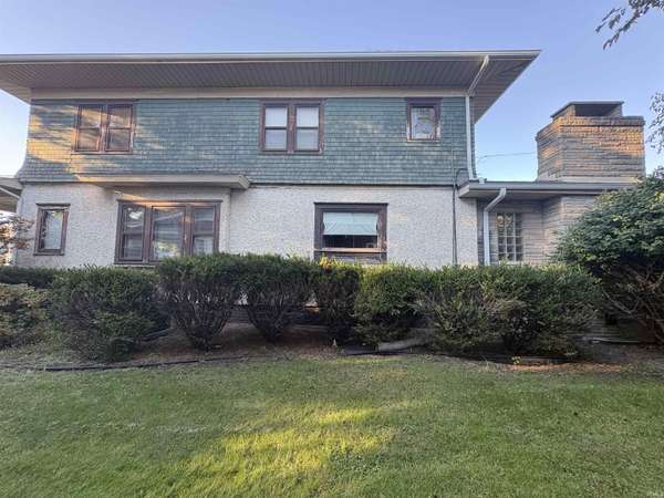 112 S Main ST, Middlebury, IN 46540