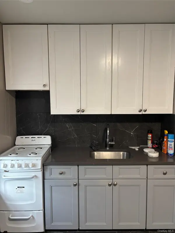 2951 Brighton 7th ST, Brooklyn, NY 11235