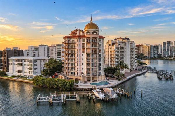 420 GOLDEN GATE PT #700, Sarasota, FL 34236