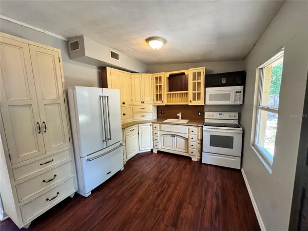 615 DANVERS ST, Eustis, FL 32726