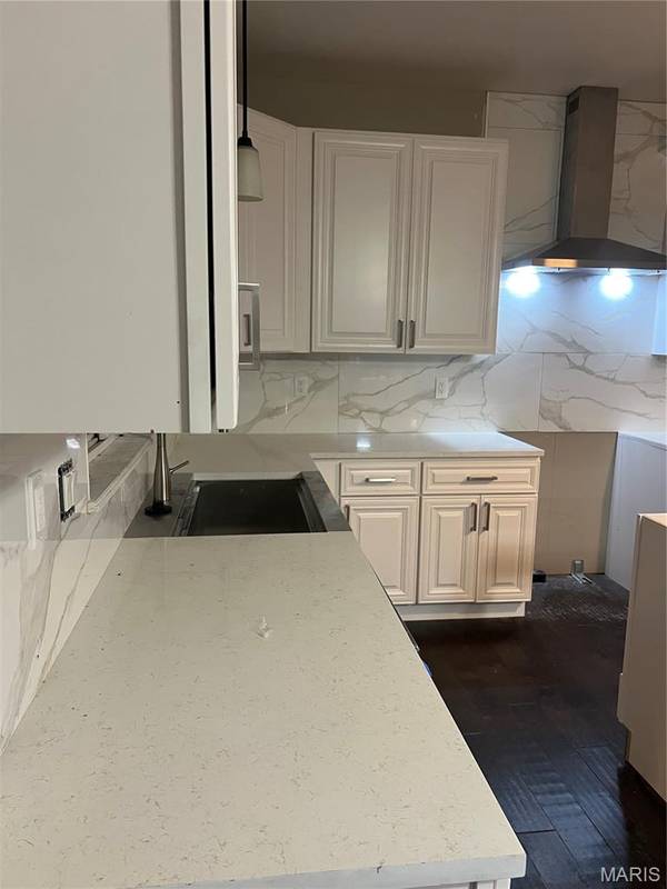 3661 Sweetwater Crossing PL, St Charles, MO 63301
