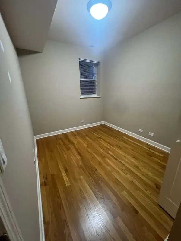 3705 N Kenneth AVE #113, Chicago, IL 60641