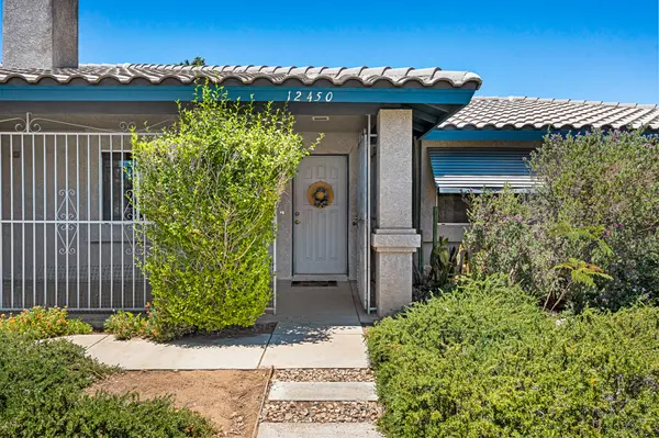 12450 Algonquin RD, Apply Valley, CA 92308