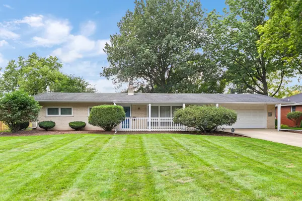 320 N Alfred AVE, Elgin, IL 60123