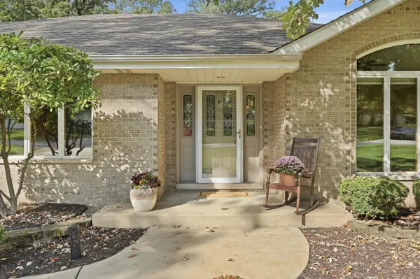 5350 Mount DR, Schererville, IN 46375