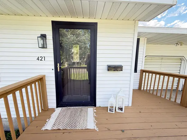 421 9th AVE, Madison, MN 56256