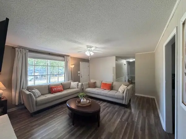 111 N Hampton Ct, Smyrna, TN 37167