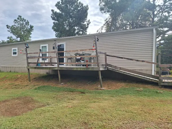 628 Mink Branch Acres Dr, Waynesboro, TN 38485