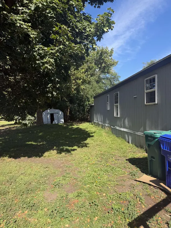 22105 E Wellesley Ave #Space #21, Otis Orchards, WA 99027