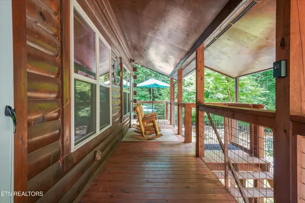 5236 Mathis Branch Rd, Cosby, TN 37722