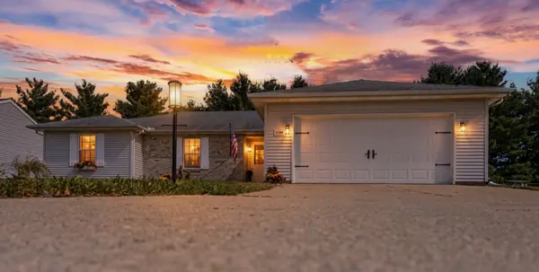 1704 Nancy Beth DR, Champaign, IL 61822
