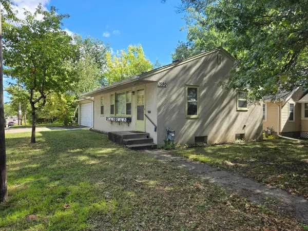 1590 Payne AVE, Saint Paul, MN 55130