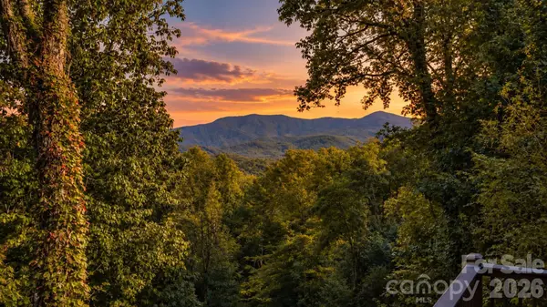 240 Fortner AVE, Bryson City, NC 28713