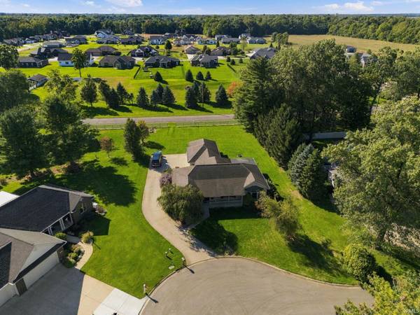 53303 Red Oak CT, Bristol, IN 46507