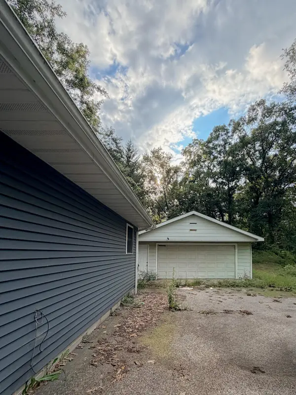 44 Lourdes ST, Valparaiso, IN 46385