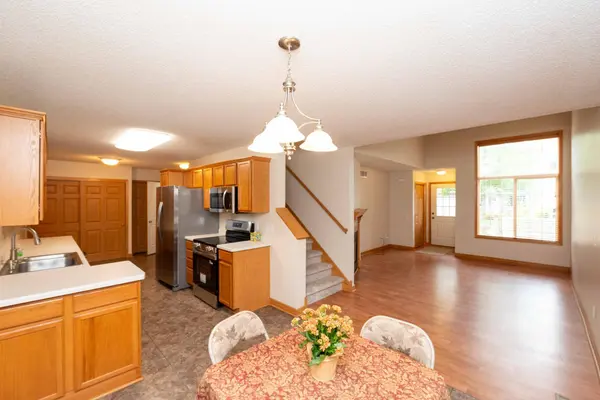5272 N 207th ST N, Forest Lake, MN 55025