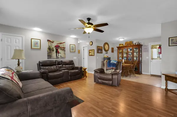 107 Cayenne Rd, Bell Buckle, TN 37020