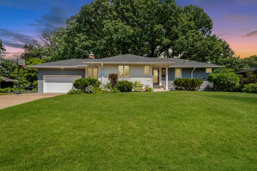 2630 Major AVE N, Golden Valley, MN 55422