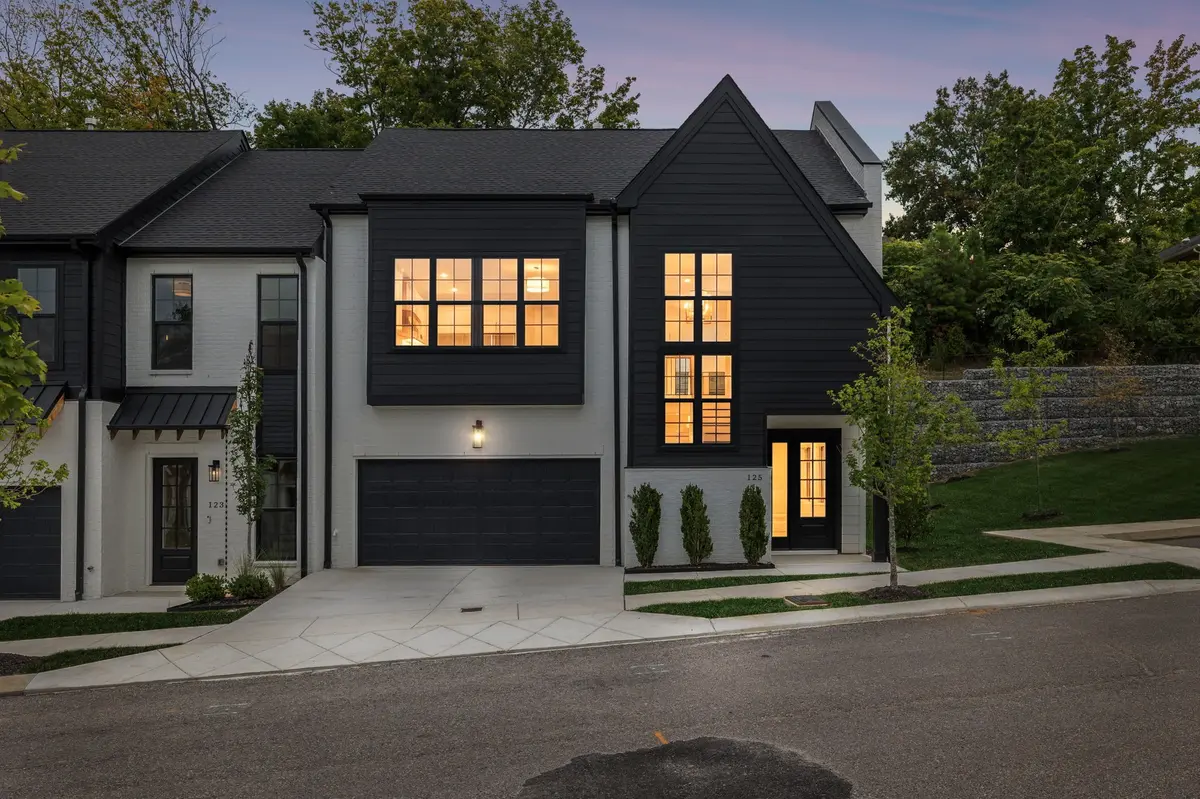 125 Shadow Springs Dr #125, Brentwood, TN 37027