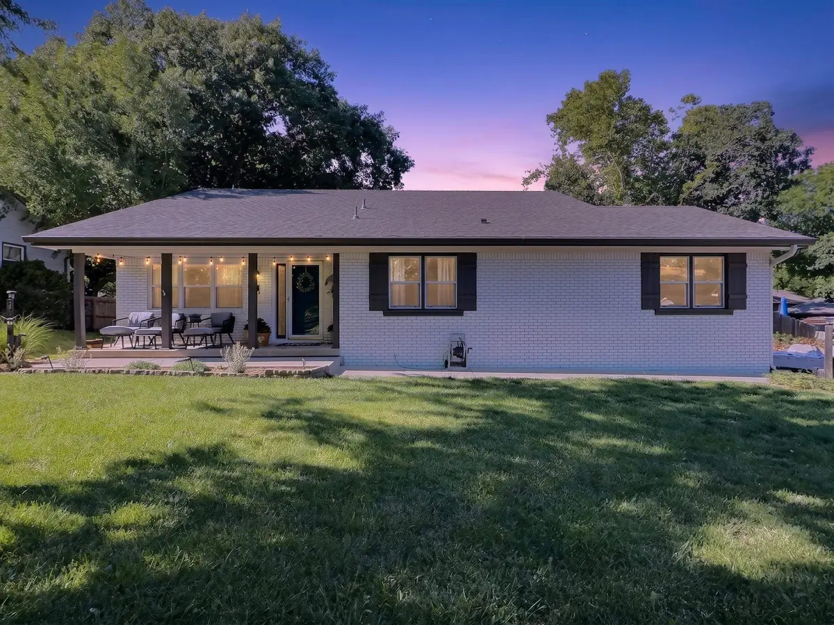 818 E Greenway Ct., Derby, KS 67037