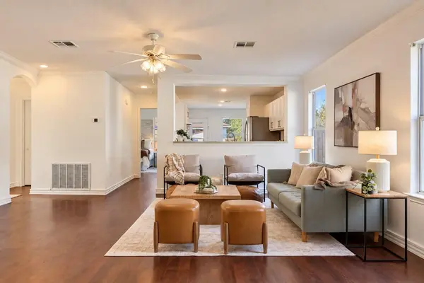 109 Brooke ST, Hutto, TX 78634