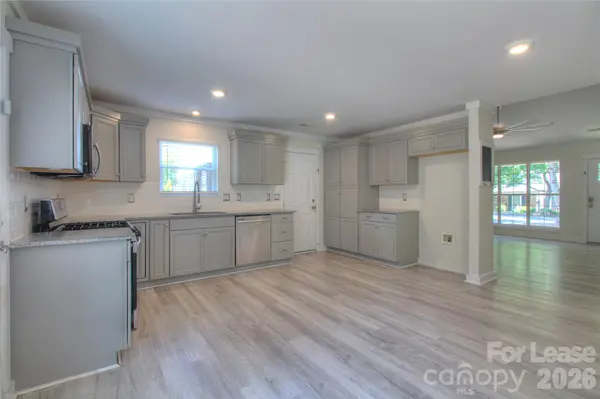 216 Stratford DR, Indian Trail, NC 28079