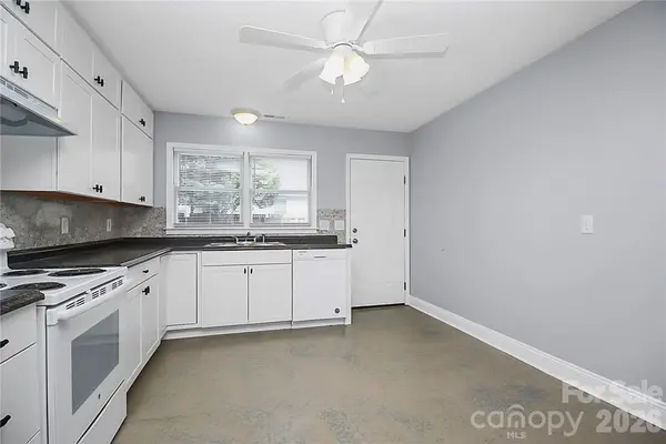 212 Kerr ST NW, Concord, NC 28025