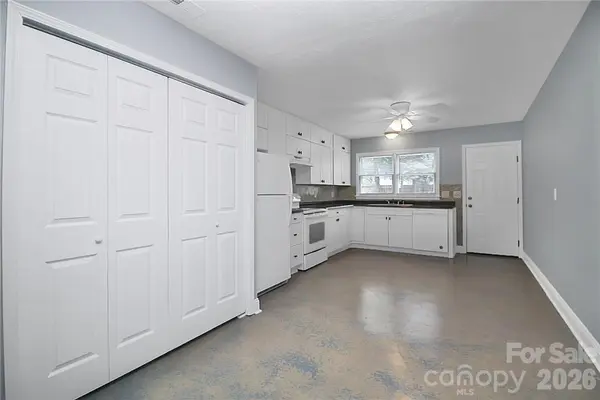 212 Kerr ST NW, Concord, NC 28025