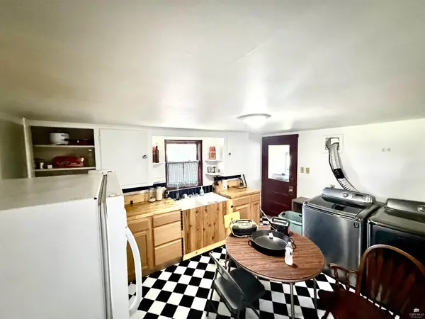 1012 W 12th ST, Junction City, KS 66441