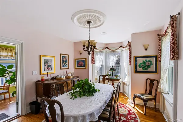 5 and 10 West ST, Marlboro, NY 12542