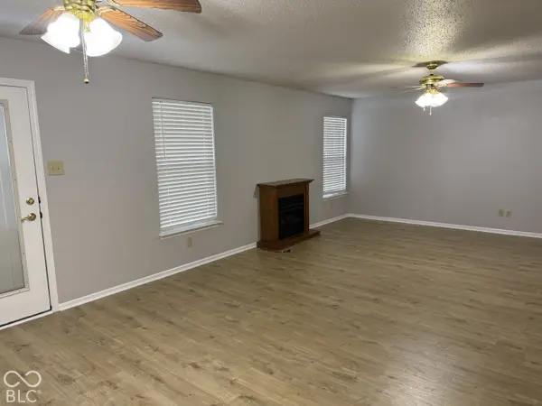 613 Brookline DR, Danville, IN 46122