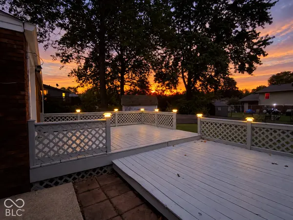 14 Rodney CT, Beech Grove, IN 46107