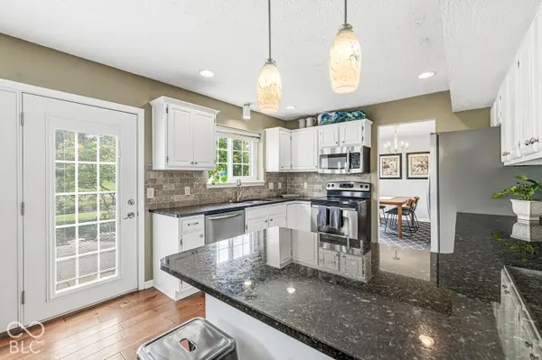 11015 Rutgers LN, Fishers, IN 46038