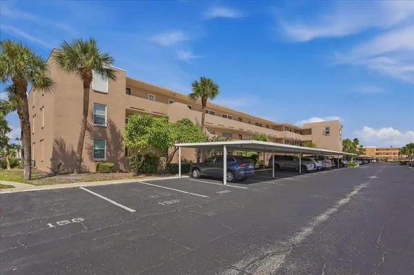7540 BAY ISLAND DR S #253, South Pasadena, FL 33707