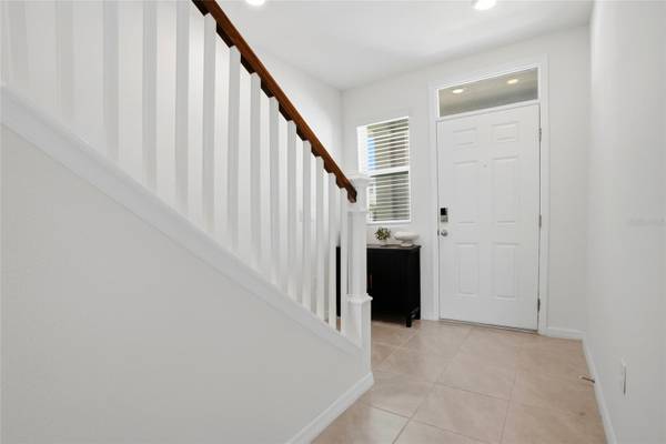 5674 CHORLEYWOOD LN, Wesley Chapel, FL 33545