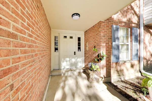 1506 Canbury CT #2A, Wheeling, IL 60090