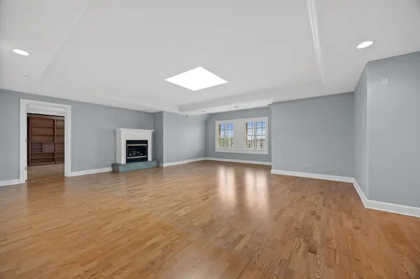 Address not disclosed, Riverside, IL 60546