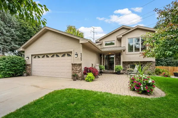 9303 Washburn AVE N, Brooklyn Park, MN 55444