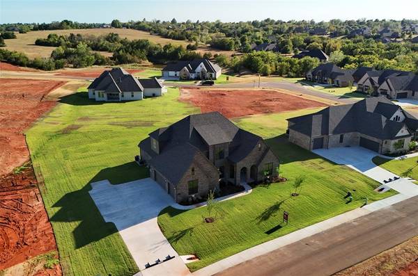 1808 Maplewood LN, Norman, OK 73071