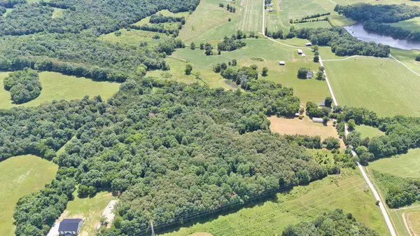 820 Edwards Rd, Russellville, KY 42276