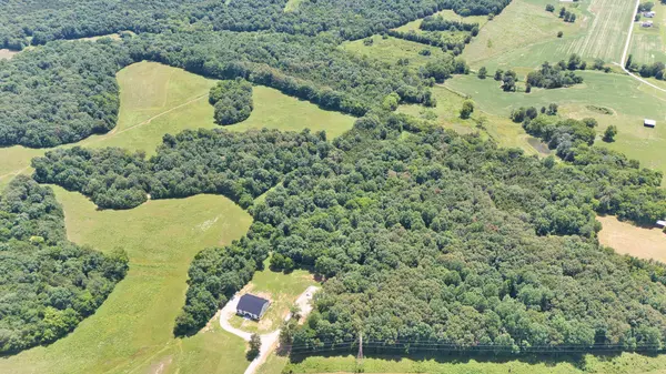 820 Edwards Rd, Russellville, KY 42276