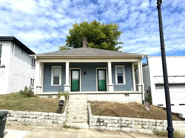 206 5th Ave #E, Springfield, TN 37172