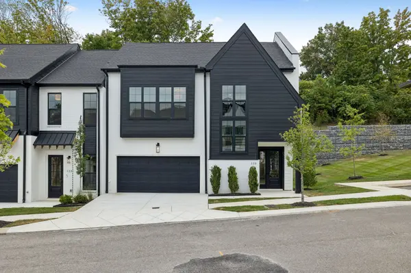 125 Shadow Springs Dr #125, Brentwood, TN 37027