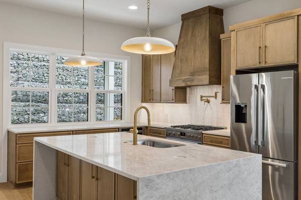125 Shadow Springs Dr #125, Brentwood, TN 37027