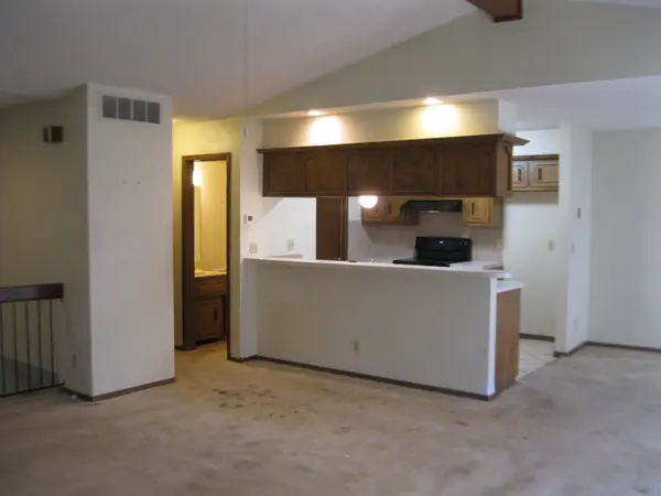 1820 S Griffith, Wichita, KS 67207
