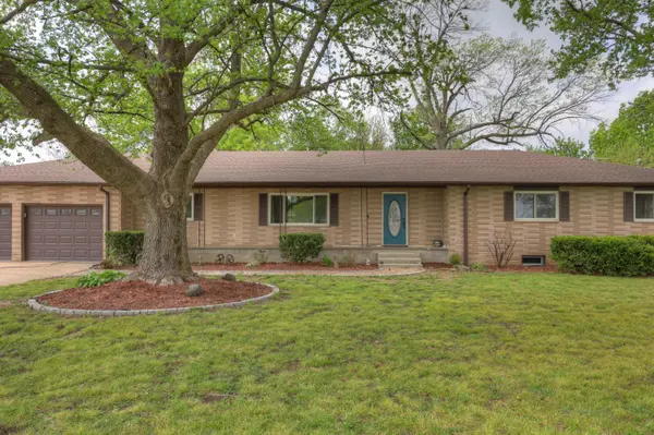 13200 Oregon LN, Neosho, MO 64850