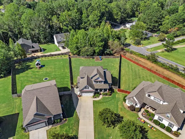 433 Golden Amber LN, Greer, SC 29651