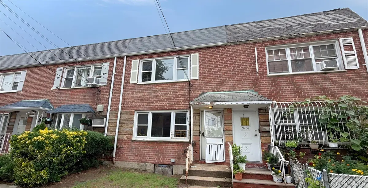 97-49 91st ST, Ozone Park, NY 11416