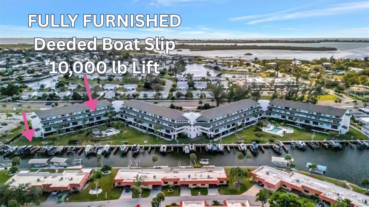 9604 CORTEZ RD W #422, Bradenton, FL 34210