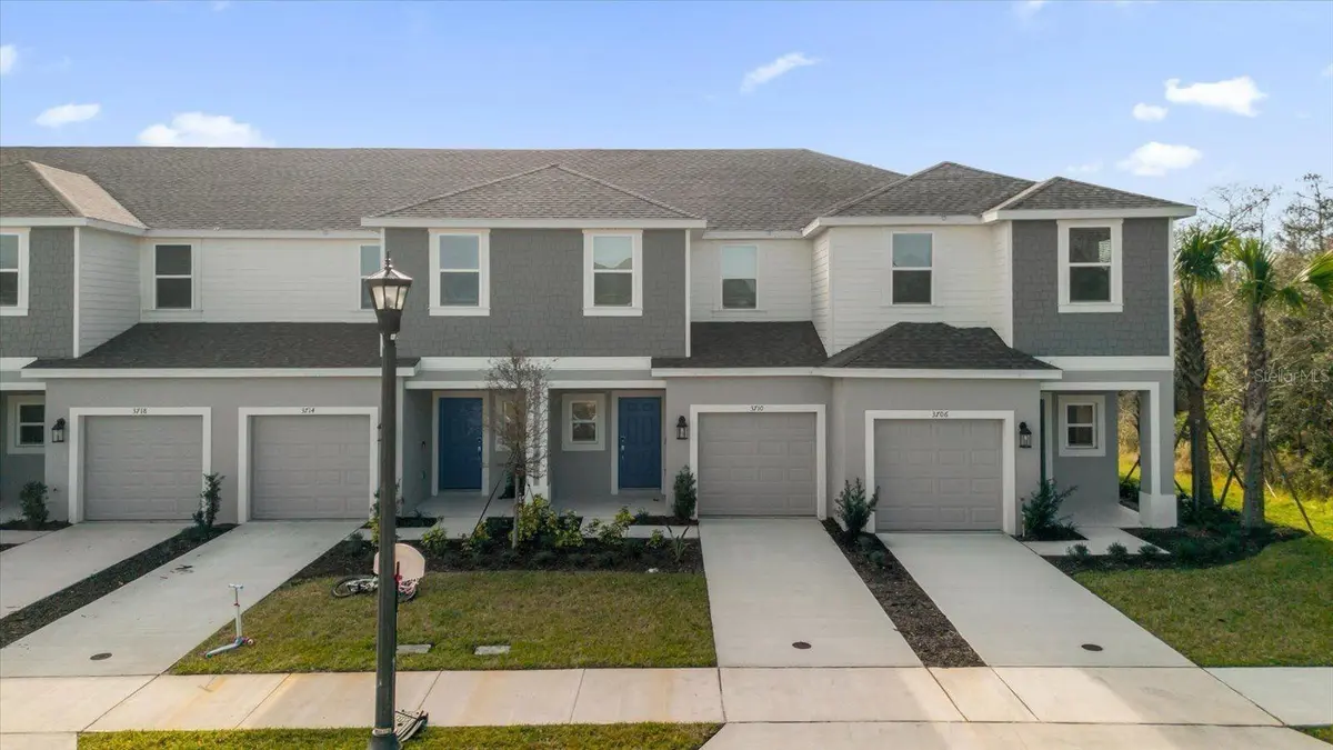 3553 MAYFAIR ST, Kissimmee, FL 34758
